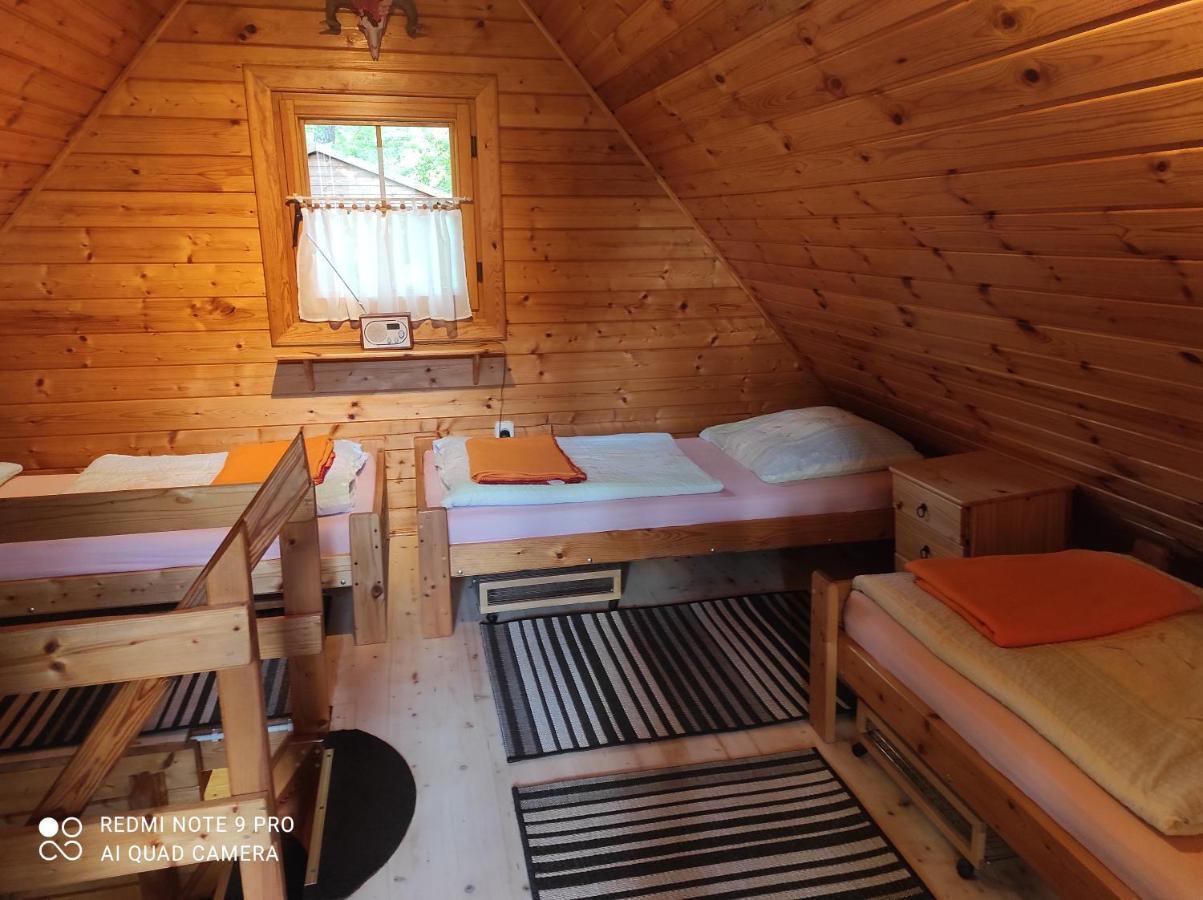 Chatki Saturnina I Pokoje Świnoujście Exterior foto